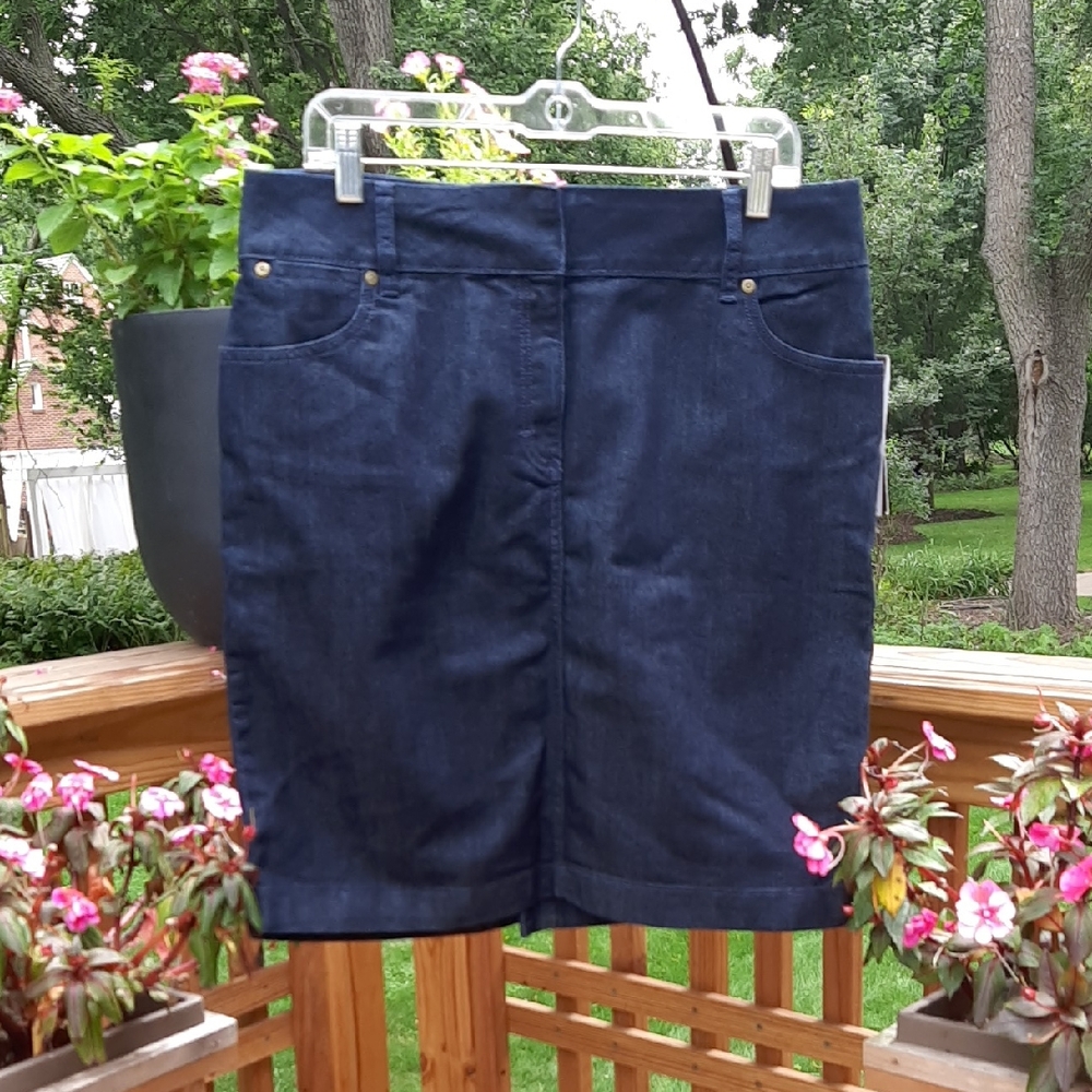 Dana Buchman Dark Wash Denim Skirt Sz 12 NWT